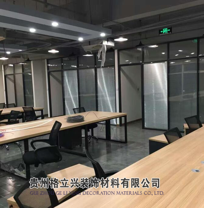 83���p������