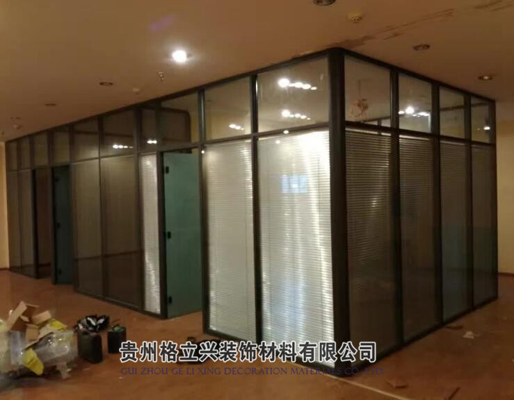 83���p������